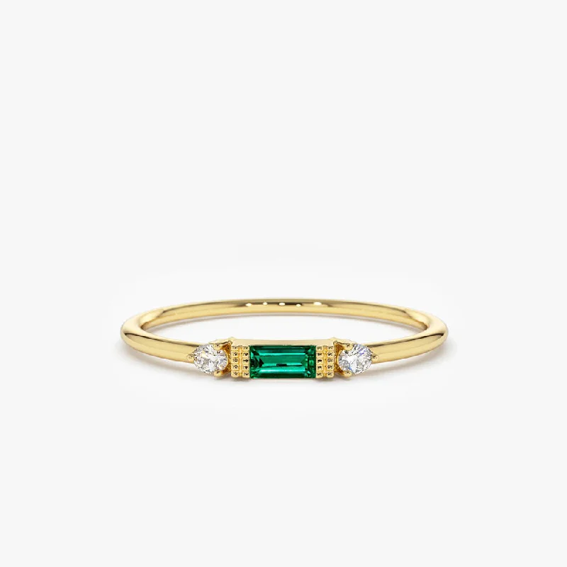 Diamond Engagement Bands for Women-14k Baguette Emerald with Diamond Ring